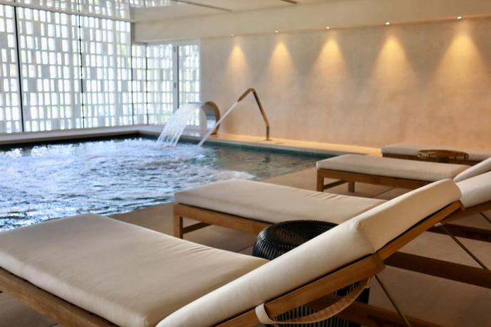 Imagen de los interiores del Hotel Atzavara and Spa. Foto 10