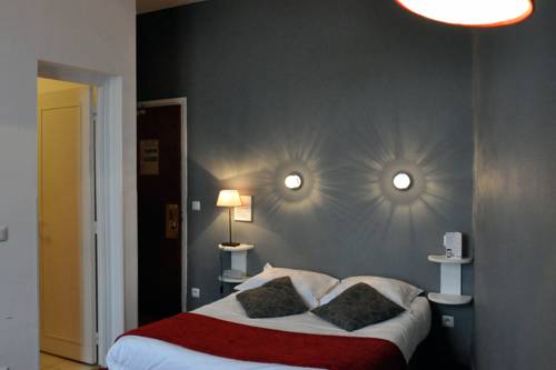 Imagen de la habitación del Hotel Au Bellevue. Foto 4