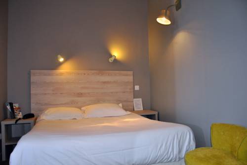 Imagen de la habitación del Hotel Au Bellevue. Foto 11