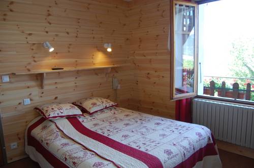 Imagen de la habitación del Hotel Au Bon Logis. Foto 11