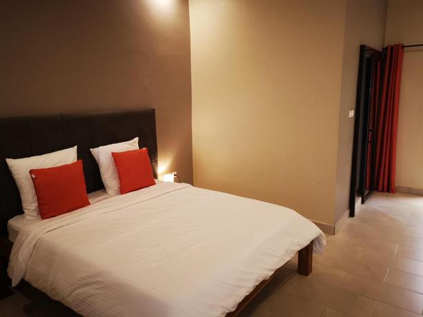 Imagen general del Hotel Au Bord De L'Eau. Foto 3