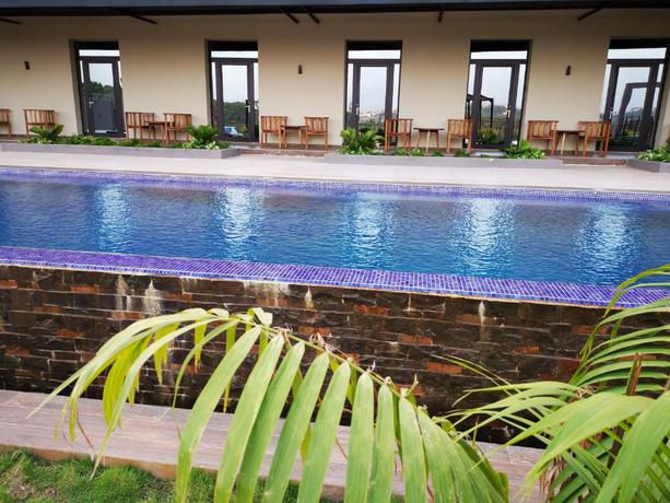 Imagen general del Hotel Au Bord De L'Eau. Foto 5