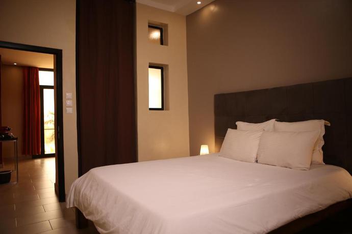 Imagen general del Hotel Au Bord De L'Eau. Foto 9