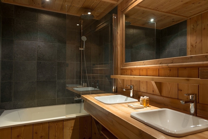 Imagen de la habitación del Hotel Au Chamois D'or. Foto 6