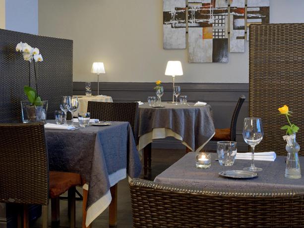 Imagen del bar/restaurante del Hotel Au Croissant. Foto 2