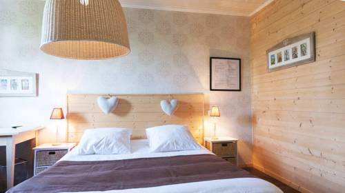 Imagen de la habitación del Hotel Au Cygne. Foto 7