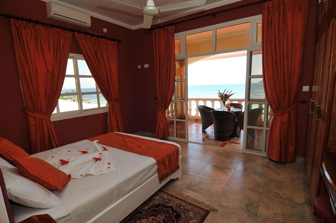 Imagen de la habitación del Hotel Au Fond De Mer View. Foto 5