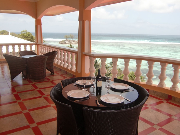 Imagen de la habitación del Hotel Au Fond De Mer View. Foto 9