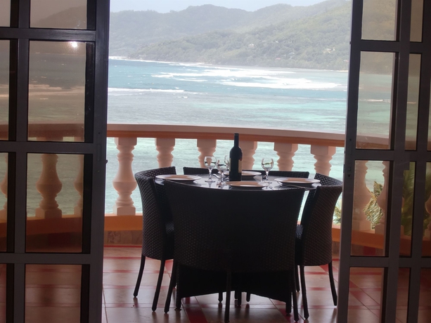 Imagen de la habitación del Hotel Au Fond De Mer View. Foto 10