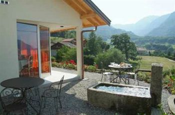 Imagen de los exteriores del Hotel Au Gay S&eacute;jour. Foto 5