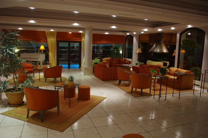 Imagen de los interiores del Hotel Au Grand De Sarlat. Foto 8