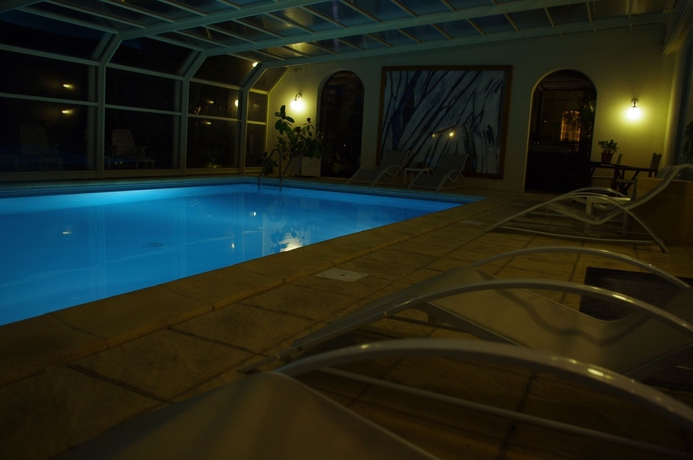 Imagen de la piscina del Hotel Au Grand De Sarlat. Foto 12