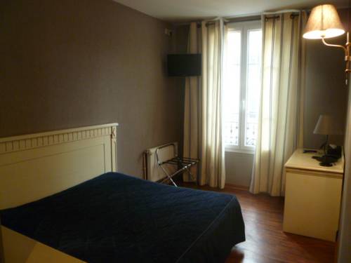 Imagen de la habitación del Hotel Au Limousin. Foto 5