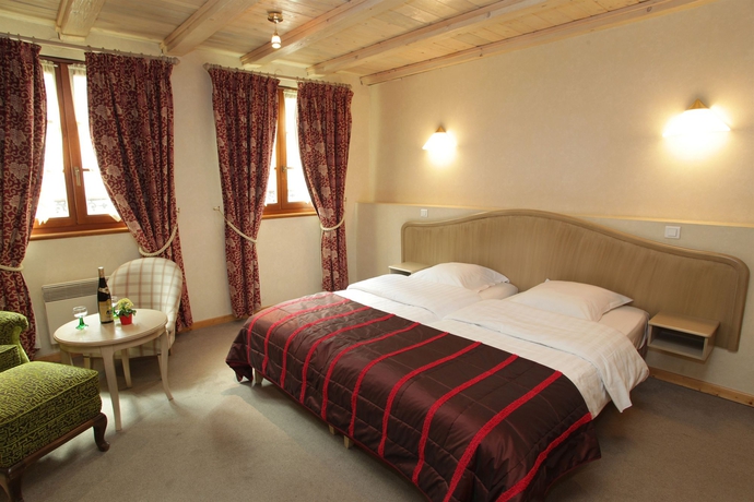 Imagen de la habitación del Hotel Au Lion. Foto 9