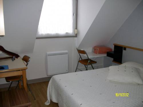 Imagen de la habitación del Hotel Au Logis Des Ours Belfort Nord. Foto 6