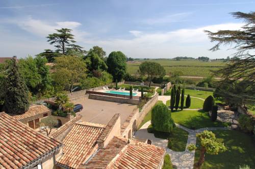 Imagen de la habitación del Hotel Au Logis Des Remparts. Foto 14