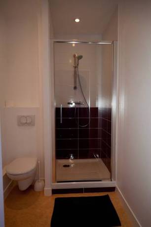 Imagen de la habitación del Hotel Au Moyne De Saire. Foto 14