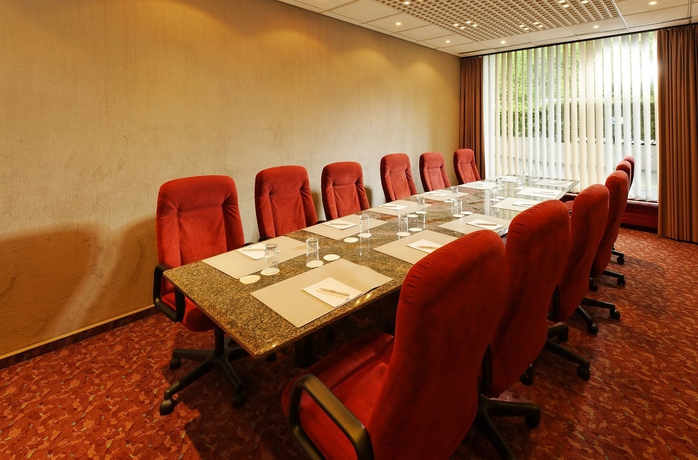 Imagen de los interiores del Hotel Au Parc. Foto 10
