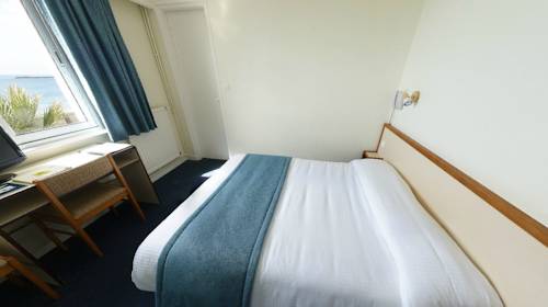 Imagen de la habitación del Hotel Au Roi Gradlon. Foto 2