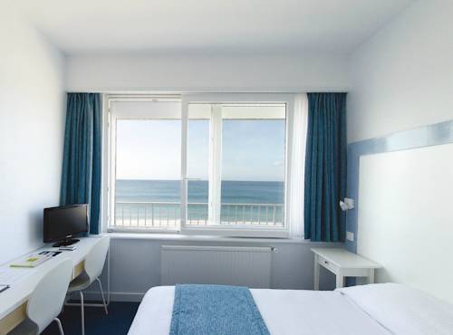 Imagen de la habitación del Hotel Au Roi Gradlon. Foto 5