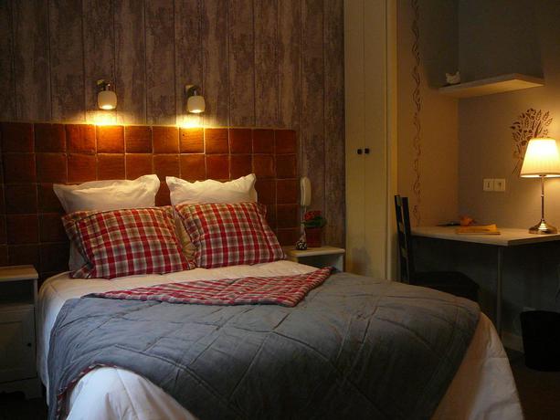 Imagen de la habitación del Hotel Au Soleil D'or. Foto 9