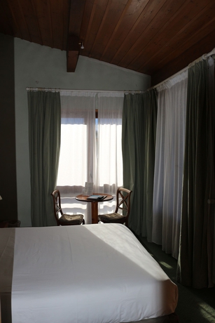 Imagen de la habitación del Hotel Au Vieux Moulin and Spa. Foto 13