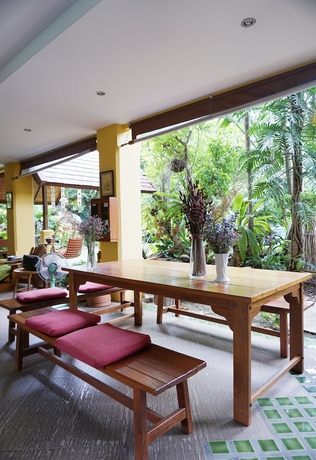 Imagen de los interiores del Hotel Auangkham Resort. Foto 17