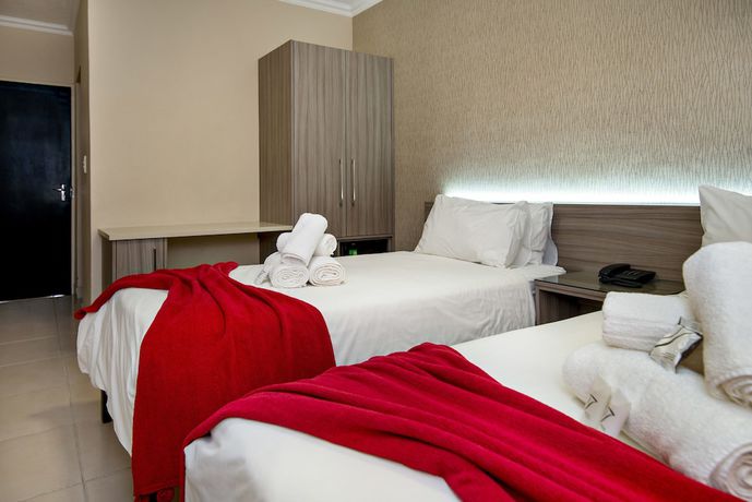 Imagen de la habitación del Hotel Auas City. Foto 11