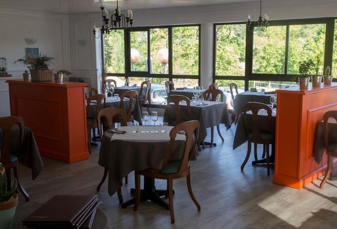 Imagen del bar/restaurante del Hotel Aubergade. Foto 2