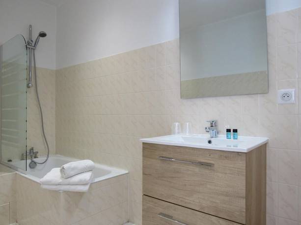 Imagen de la habitación del Hotel Aubergade. Foto 10