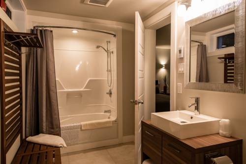 Imagen de la habitación del Hotel Auberge Am&eacute;rilys. Foto 15
