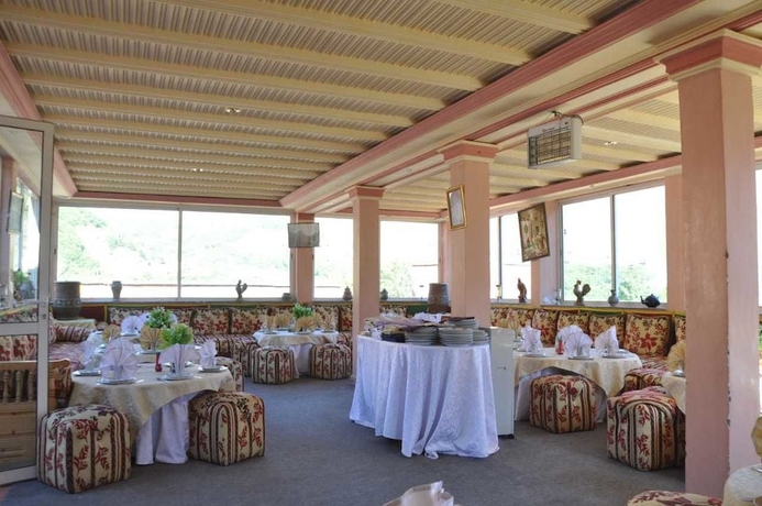 Imagen del bar/restaurante del Hotel Auberge Atlas Tichka. Foto 5