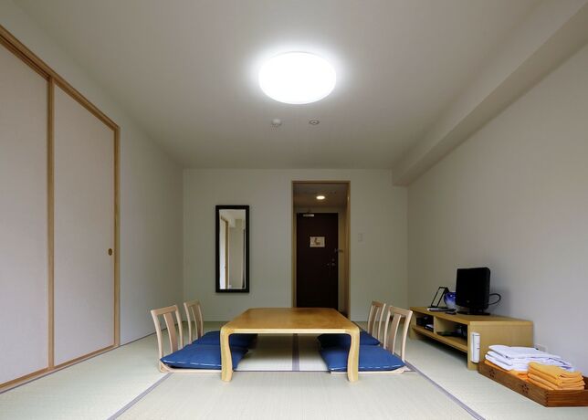 Imagen de la habitación del Hotel Auberge Cosmos. Foto 14
