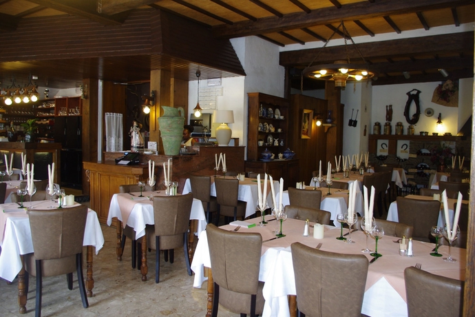 Imagen del bar/restaurante del Hotel Auberge D'alsace De France. Foto 8