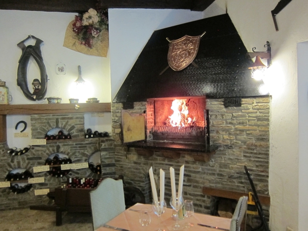 Imagen de los interiores del Hotel Auberge D'alsace De France. Foto 18