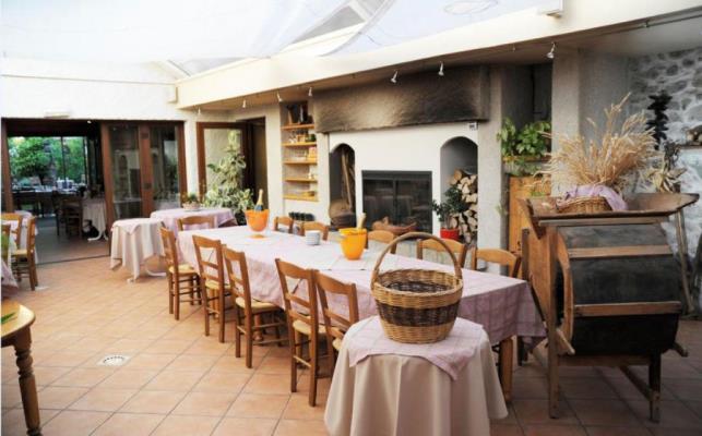 Imagen del bar/restaurante del Hotel Auberge D'anthy. Foto 2