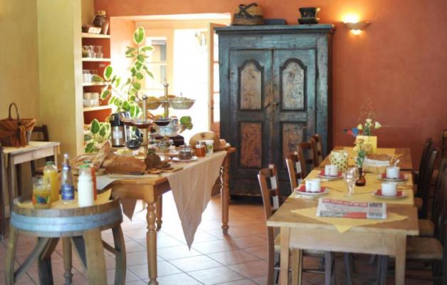 Imagen del bar/restaurante del Hotel Auberge D'anthy. Foto 3