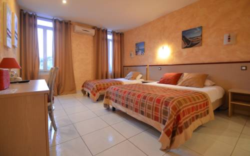 Imagen de la habitación del Hotel Auberge De Bonpas Logis De France. Foto 6