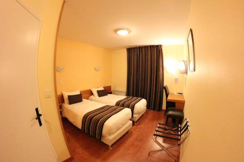 Imagen de la habitación del Hotel Auberge De Bourgogne. Foto 5