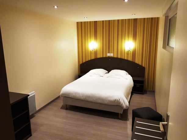Imagen de la habitación del Hotel Auberge De La Baie, Pontorson. Foto 16