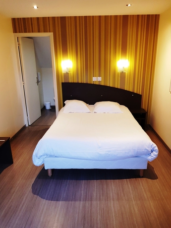 Imagen de la habitación del Hotel Auberge De La Baie, Pontorson. Foto 17