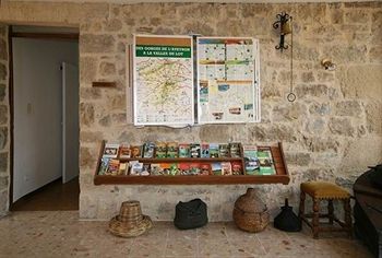 Imagen de los interiores del Hotel Auberge De La Diège. Foto 13