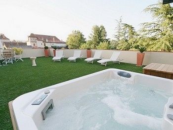 Imagen de la piscina del Hotel Auberge De La Diège. Foto 16