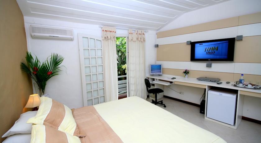 Imagen general del Hotel Auberge De La Langouste. Foto 8