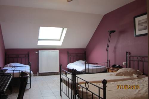 Imagen de la habitación del Hotel Auberge De La Lesse. Foto 2