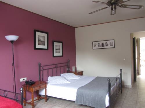 Imagen de la habitación del Hotel Auberge De La Lesse. Foto 8