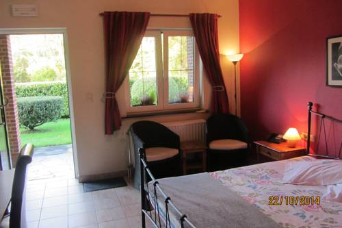 Imagen de la habitación del Hotel Auberge De La Lesse. Foto 11