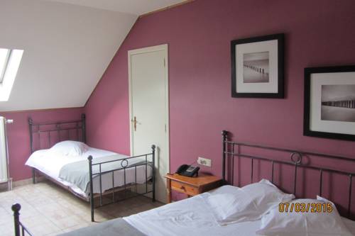 Imagen de la habitación del Hotel Auberge De La Lesse. Foto 13