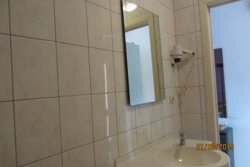 Imagen de la habitación del Hotel Auberge De La Lesse. Foto 15