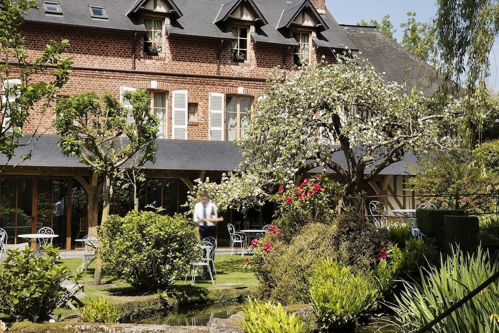 Imagen general del Hotel Auberge De La Source. Foto 1